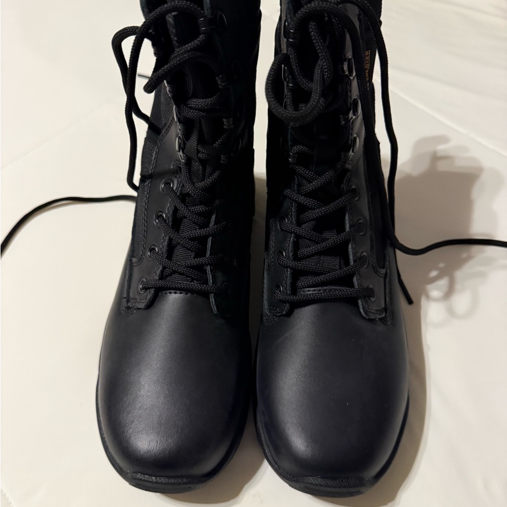 Black Tactical Boots - Picture 2 of 6